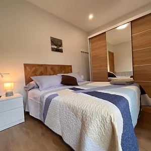 https://habitacion-centrica-con-balcon.bilbaohotelsspain.com